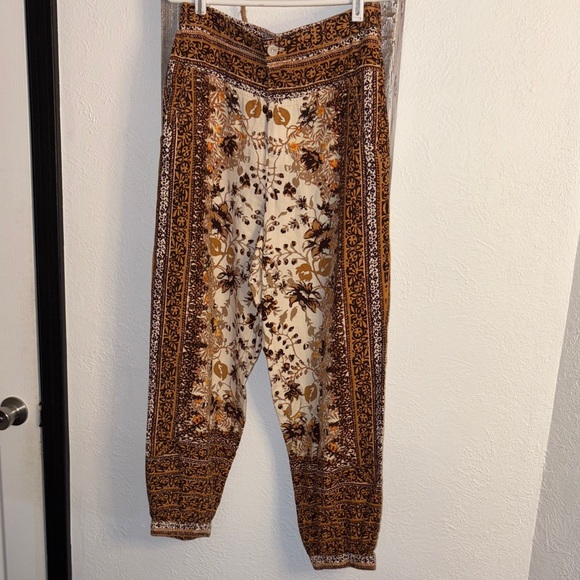 Anthropologie Pants - Anthropologie Earthy Patterned Trousers